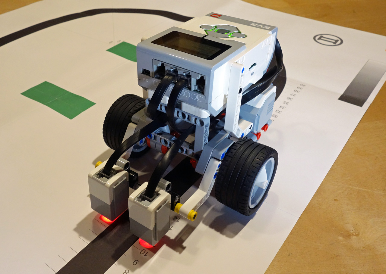 黒ラインをトレースするプログラム 改良版その2 レゴマインドストームev3 そう備忘録 黒ラインをトレースするプログラム 改良版その2 レゴマインドストームev3 そう備忘録